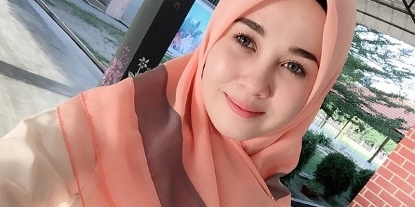 PETUA MENGGEBUKAN WAJAH.jpg