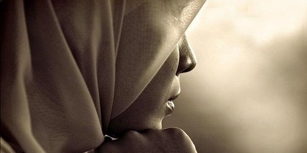 CIRI-CIRI WANITA YANG TIDAK BOLEH DIJADIKAN ISTERI.jpg