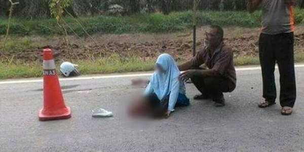 Ngeri!!! Kaki Pelajar Putus Digilis Lori.jpg