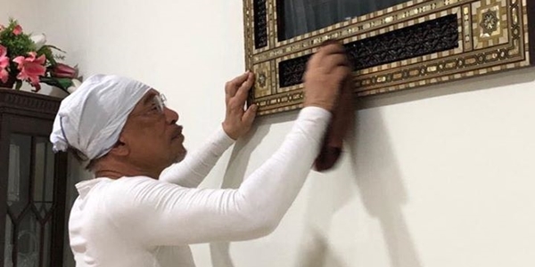 anwar persiap diri menjadi pm