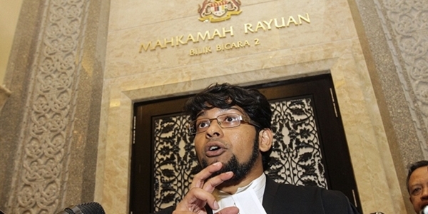 Rosliza Ibrahim tapi bukan Islam